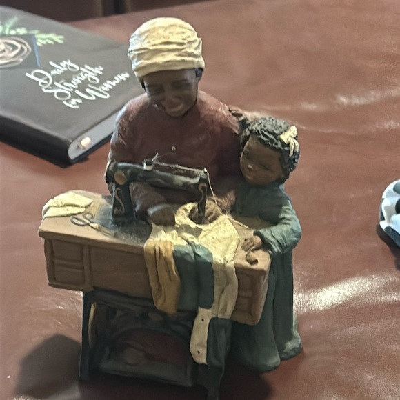 Bessie & Corkie All Gods Children Decorative Collectibles - Picture 8 of 10